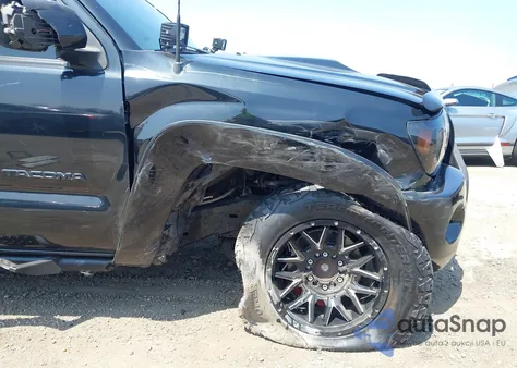 2007 Toyota Tacoma Prerunner V6 z USA, uszkodzony, nr VIN 5TEJU62N97Z464516